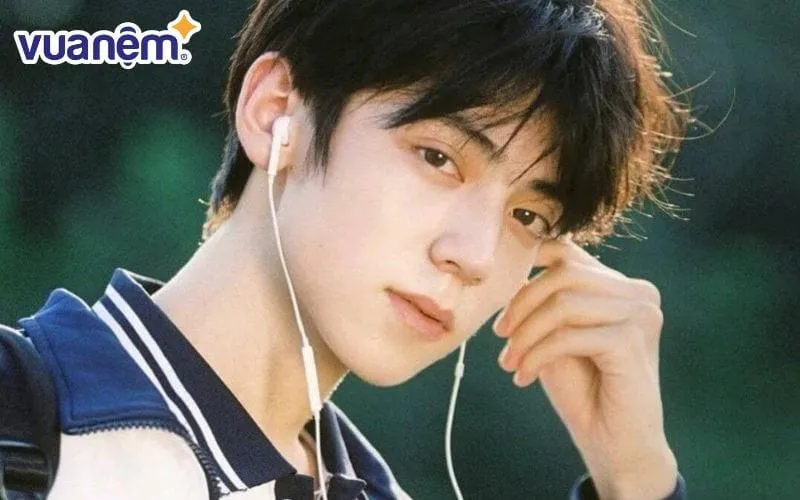 Ca sĩ Minh Quân và những người nổi tiếng mang tên này