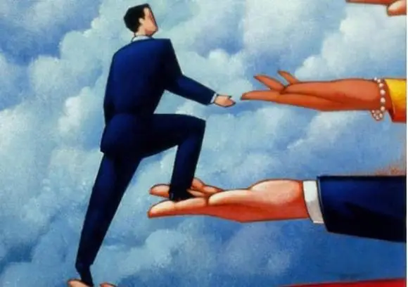 Quý nhân phù trợ: Tình người giúp đỡ