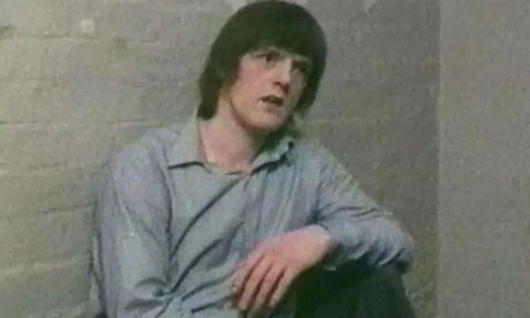 Người trầm tư sông nước: Bí ẩn hiểm nguy