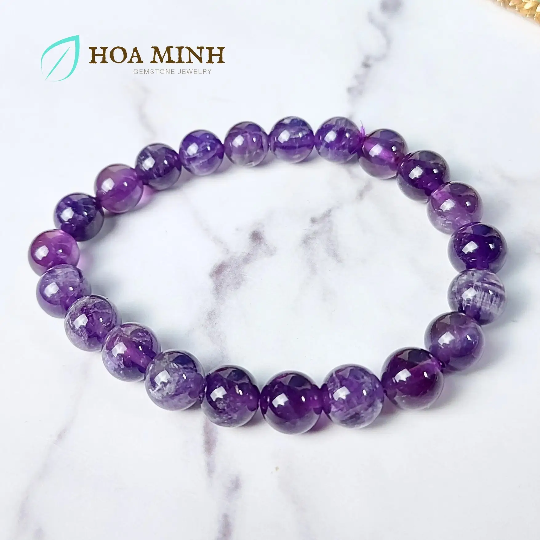 Thạch Anh Tím Hợp Tuổi Nào: Bí Quyết Chọn Đón May Mắn, An Nhiên 7 Vòng tay thạch anh tím đa dạng sắc độ.