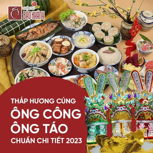 Gia chủ thành kính thắp hương cúng Ông Táo