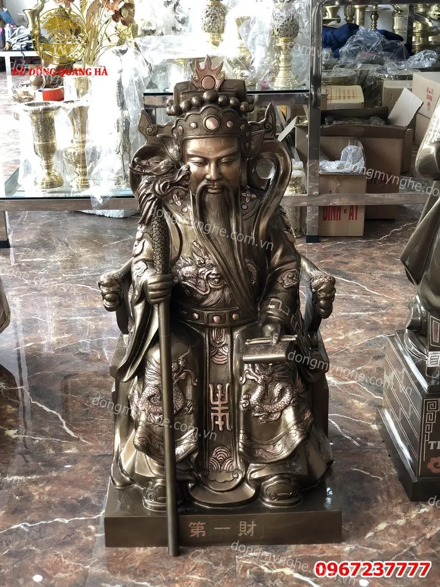 Tượng Thần Tài Bằng Đồng: Chuẩn Nghi Thức, Vị Trí & Ý Nghĩa Tâm Linh 3 Tượng Thần Tài bằng đồng tinh xảo, may mắn