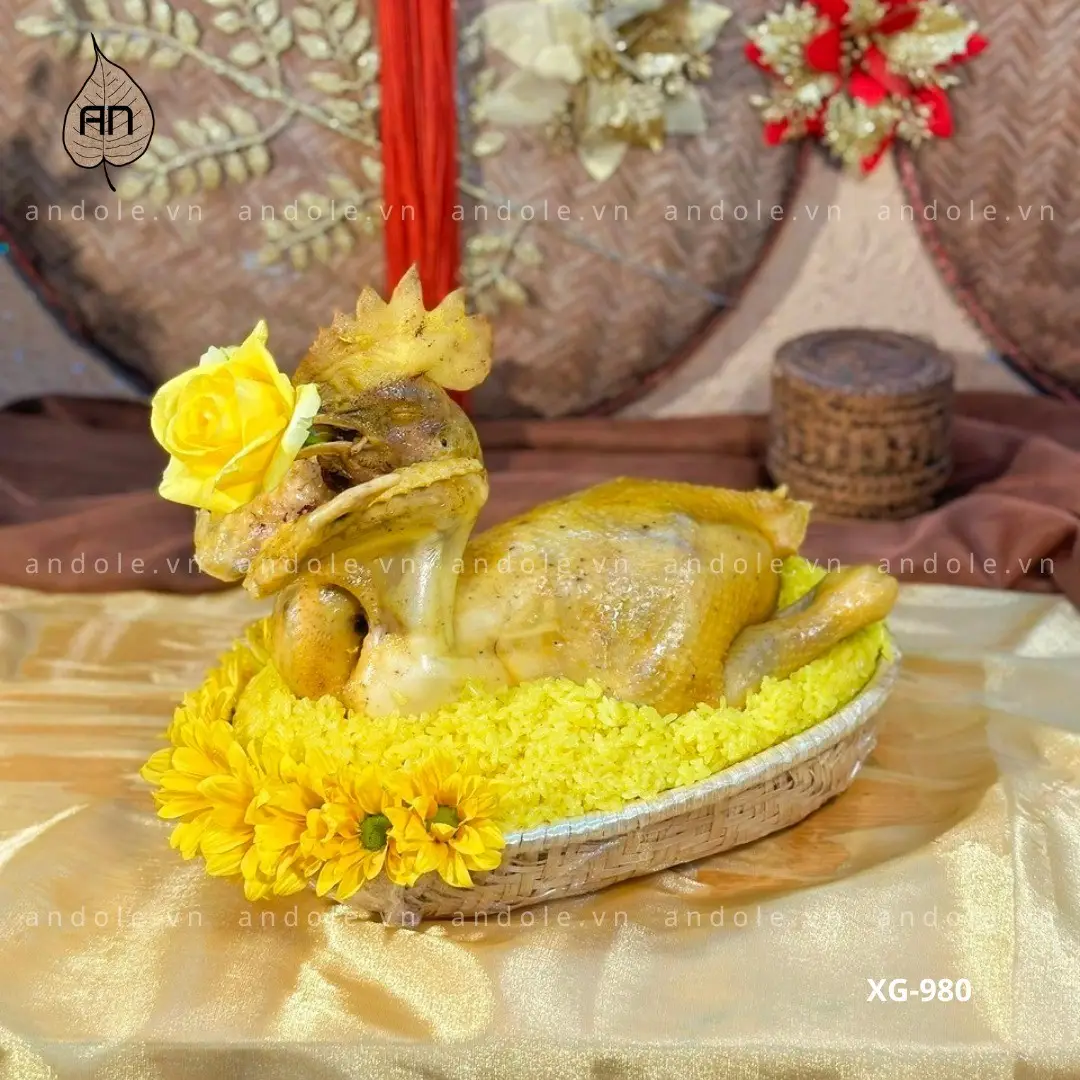 Xôi cúng trang trọng trên mâm lễ.