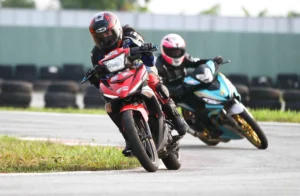 Xe Đua Tốc Độ Đam Mê