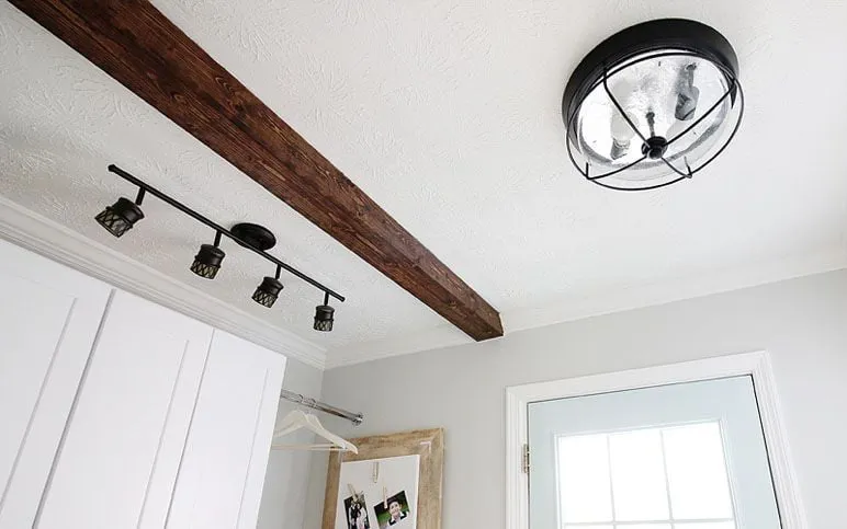 Trần giả, vật phẩm phong thủy hóa giải xà ngang.