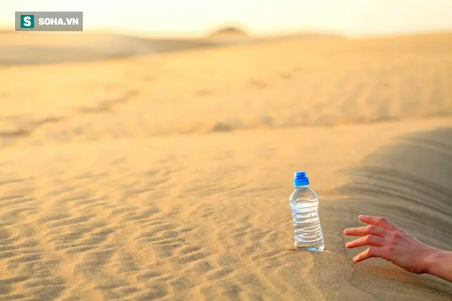 Giải Mã Giấc Mơ Thấy Chết Khát: Điềm Báo & Hướng Hóa Giải An Tâm 6 Khát nước: Từ sa mạc đến bên sông.