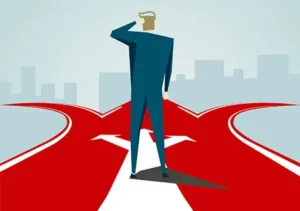 Người đứng ngã ba, nhìn về tương lai.