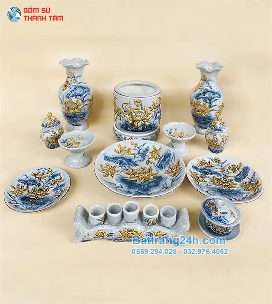 Sắp Đặt Bài Vị Cha Mẹ Và Bàn Thờ Gia Tiên Chuẩn Mực: Nền Tảng Gia Đạo An Lành 6 Trọn bộ đồ thờ cúng tinh xảo