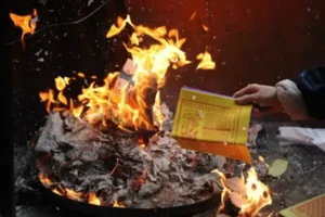 Nghi thức đốt vàng mã văn hóa Việt Nam