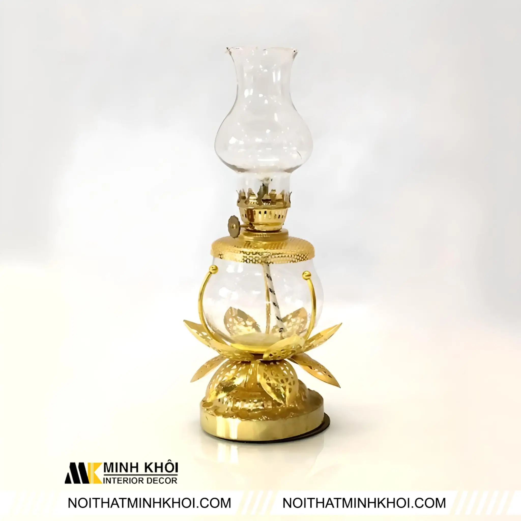 Đèn dầu Thần Tài rực sáng linh thiêng