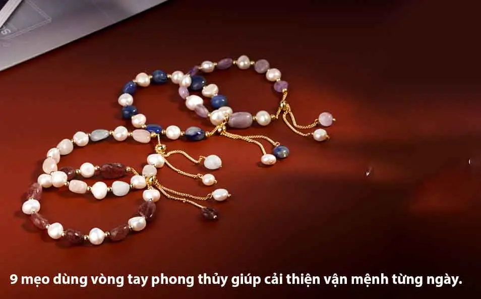 Bàn tay thiền định, vòng phong thủy, năng lượng bình yên.