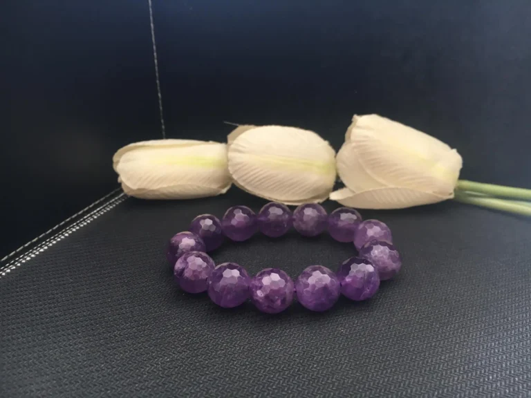 Vòng thạch anh facet lấp lánh