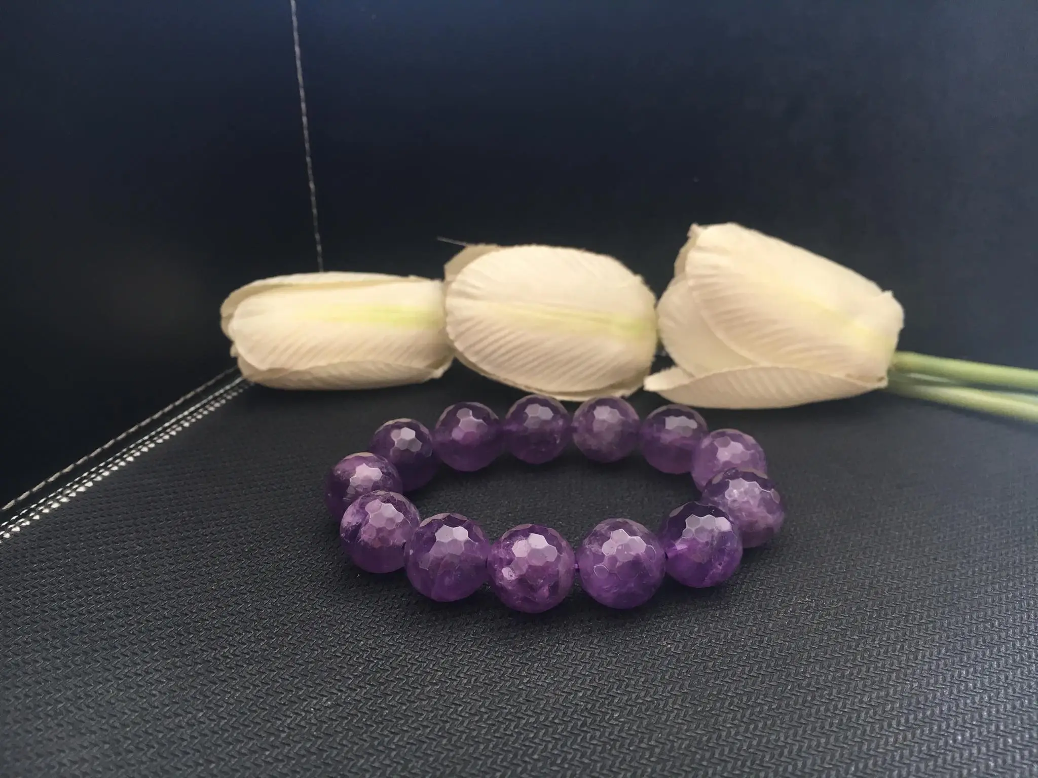 Vòng Thạch Anh Facet Ý Nghĩa: Khám Phá Năng Lượng Đỉnh Cao Phong Thủy 4 Vòng thạch anh facet lấp lánh