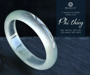 Vòng ngọc dưới ánh trăng thanh tịnh.