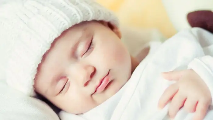 Em bé đáng yêu, tên gọi thân yêu.