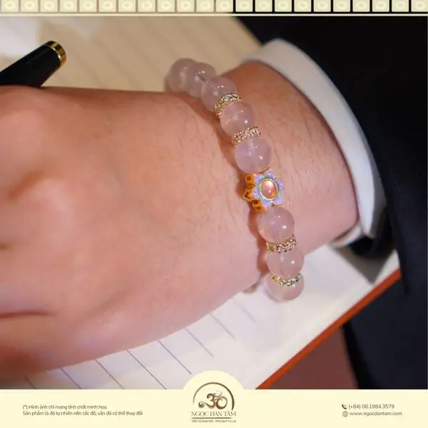 Vòng Phong Thủy Tuổi Dậu Nữ: Bí Quyết Chọn Đúng Mệnh, Hút Vượng Khí 4 Vòng phong thủy tinh tế đeo tay phụ nữ