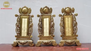 Đếm chữ Quỷ-Khốc-Linh-Thính trên bài vị