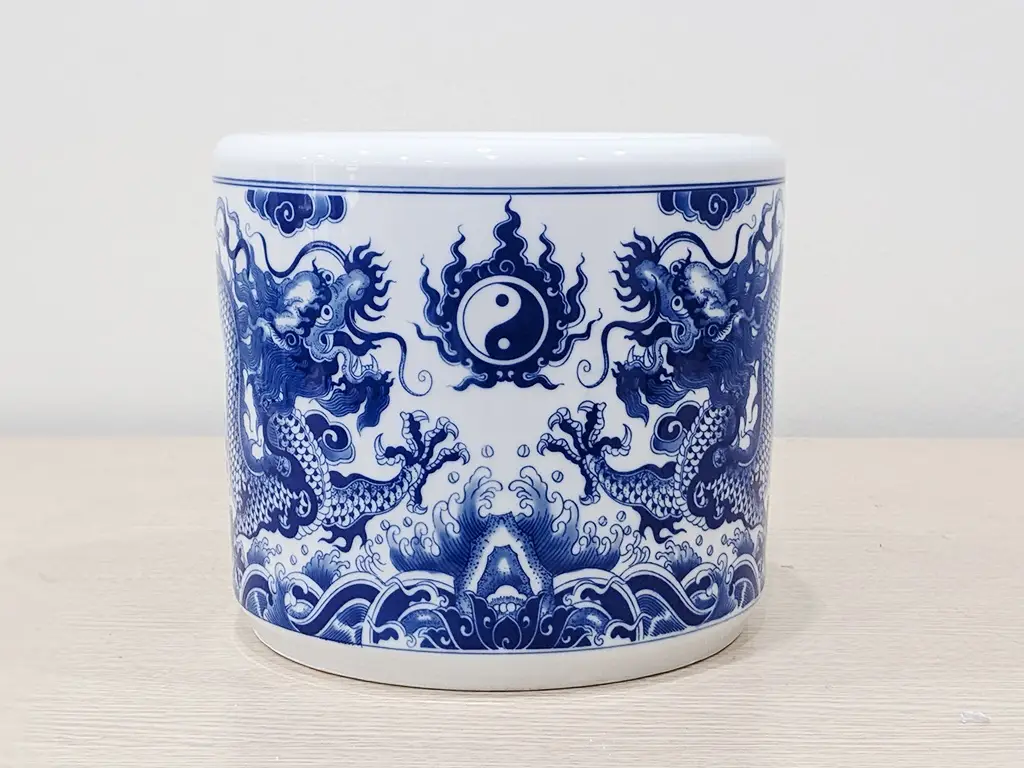 Văn Khấn Cúng Ngày Rằm Tháng 7: Bố Cục Bàn Thờ Chuẩn Nghi Lễ 5 Bát hương chuẩn mực - Nét đẹp tâm linh.