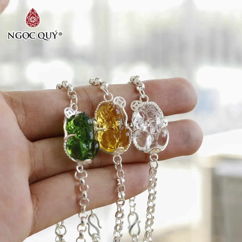 Giải Mã Bí Ẩn: Vòng Pha Lê Tỳ Hưu Hợp Tuổi Nào Hiệu Quả Nhất 4 c804fa41a7ba847d9502780cfab180d7