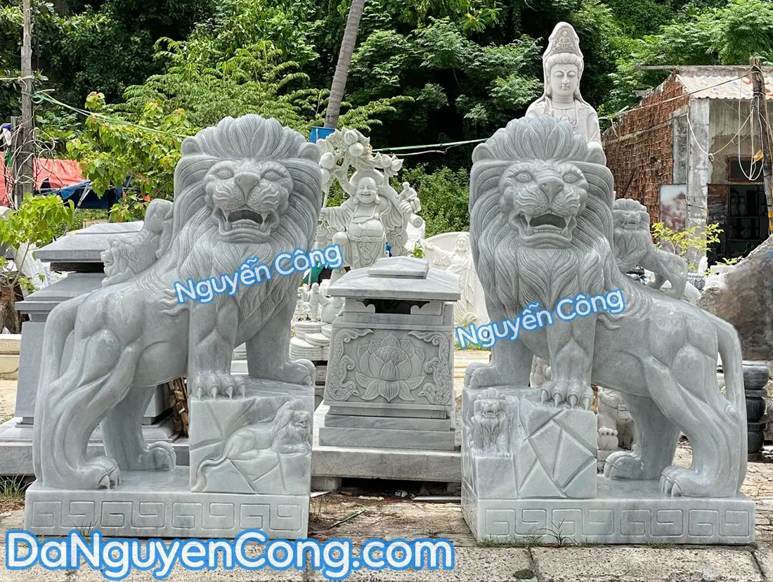 Sự Khác Biệt Sâu Sắc Giữa Sư Tử Đực Và Sư Tử Cái Trong Phong Thủy: Chìa Khóa Khai Mở Vượng Khí Và Bình An 5 Cặp sư tử phong thủy uy nghi cổng kiến trúc cổ