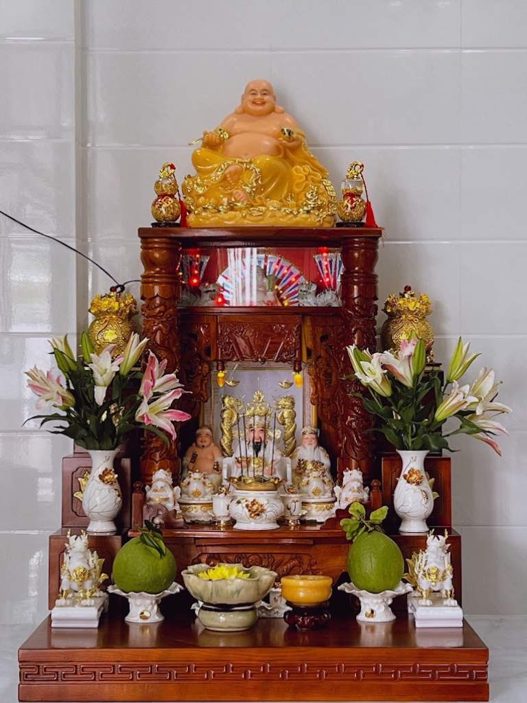 Tỳ Hưu Đá Quý Đà Nẵng: Cẩm Nang Toàn Diện Để Chọn Mua Linh Vật Chiêu Tài Chính Phái 2 Cặp Tỳ Hưu đá quý tinh xảo trên bàn thờ Thần Tài