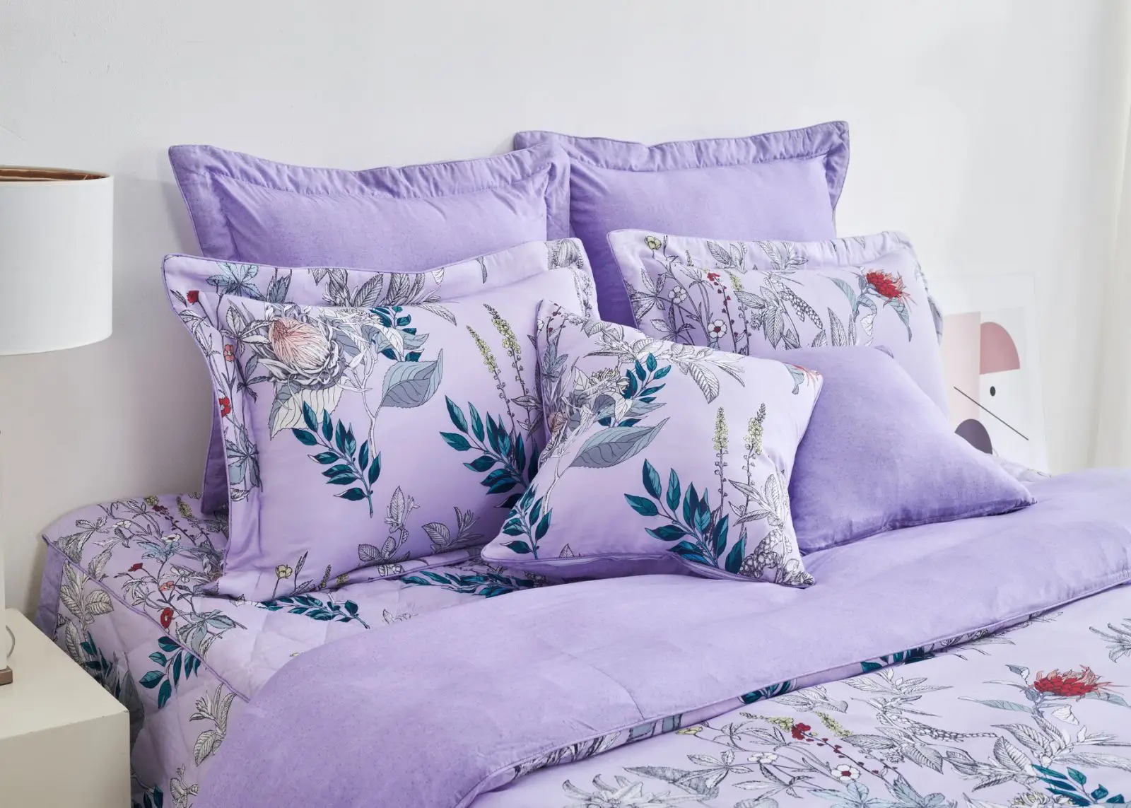 Khai Mở Tài Lộc: Ý Nghĩa Chăn Ga Mệnh Hỏa Và Sức Mạnh Nơi Bàn Làm Việc 6 Bộ chăn ga xanh lá/hồng tím nhẹ nhàng