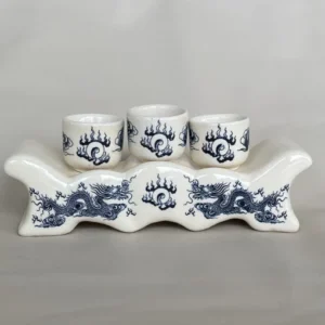 Bộ 3 chén thờ gốm sứ truyền thống.