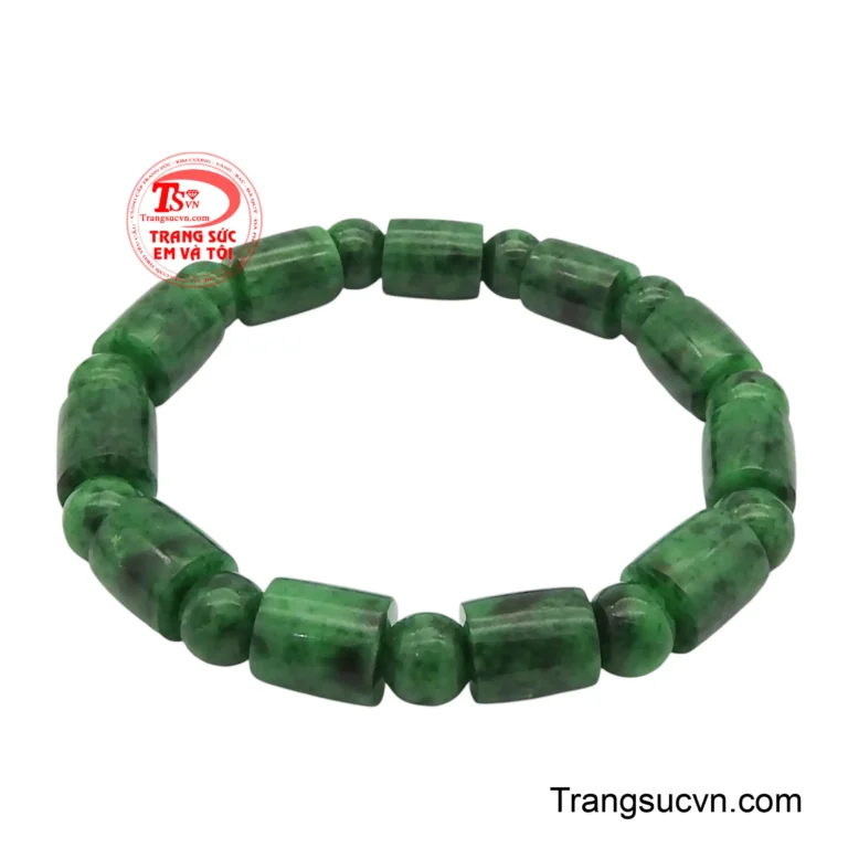 Vòng ngọc Jadeite A xanh lục bảo vân tự nhiên.