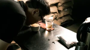 Thiền Định An Yên Bên Tách Cà Phê