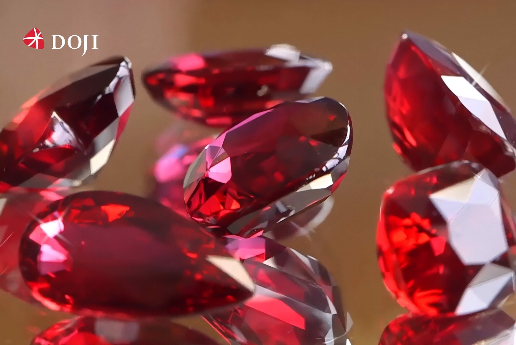 Tỳ Hưu Đá Ruby Cho Mệnh Hỏa: Giải Mã Năng Lượng Thần Tài, Hóa Giải Hiểm Nguy 6 Đá Ruby thô và chế tác lấp lánh