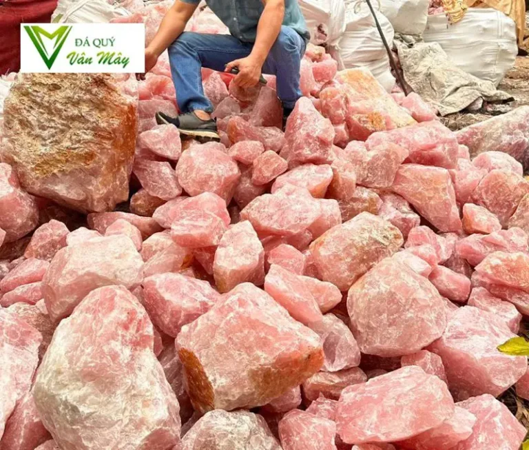 Đá Thạch Anh Hồng Thô Tự Nhiên Mềm Mại