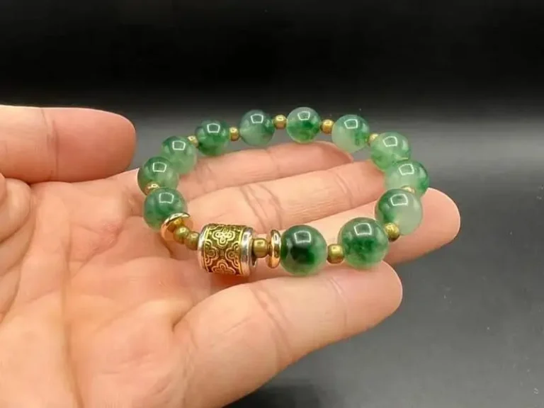 Vòng Phong Thủy Tuổi Giáp Thìn 2024: Kích Hoạt Vận Khí Cát Lành 3 Vòng Tay Phong Thủy Phú Đăng Hỏa Sáng Lấp Lánh