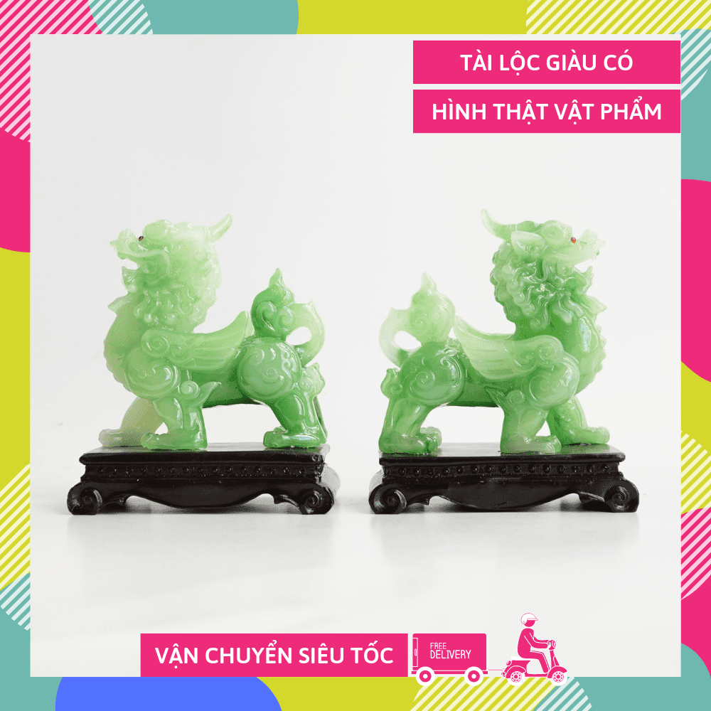 Gia chủ thực hiện điểm nhãn Tỳ Hưu phong thủy.