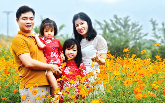 Gia đình hạnh phúc bình an đầm ấm