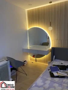 Gương trang trí phòng ngủ đẹp tinh tế.