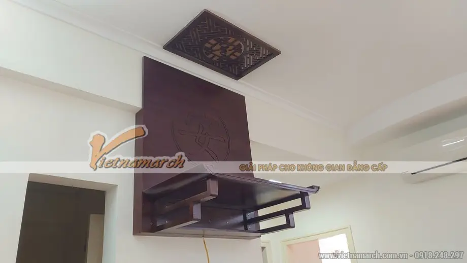 Hướng dẫn hóa giải bàn thờ dưới xà ngang chuẩn Phong thủy Chính phái 7 Trần giả che xà ngang bàn thờ đẹp