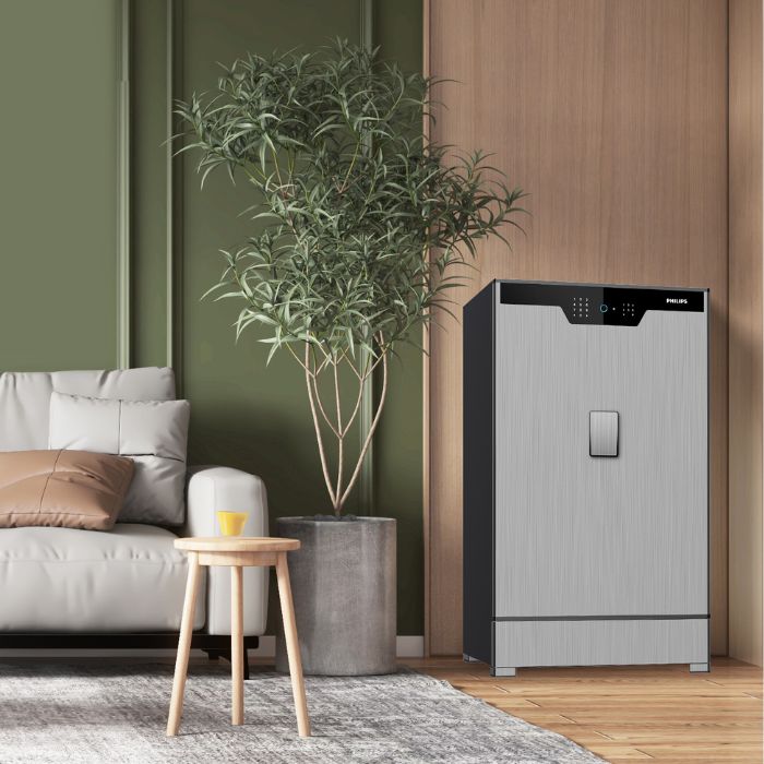 Két sắt đặt kín đáo, sạch sẽ trong phòng