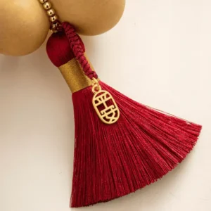 Hồ lô phong thủy dây đỏ thắt nút tua rua