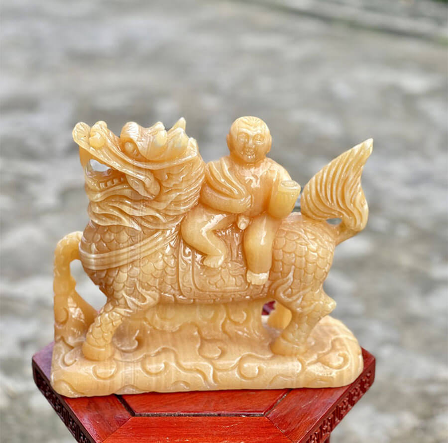 Tỳ Hưu Cầu Con Cái: Giải Mã Huyền Cơ Và Lộ Trình Phong Thủy Toàn Diện Cho Hạnh Phúc Gia Đình 6 Kỳ Lân Tống Tử biểu tượng may mắn và con cái.