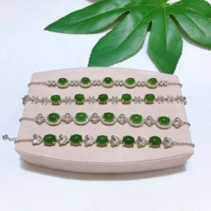 Vòng bạc 925 ngọc bích lấp lánh