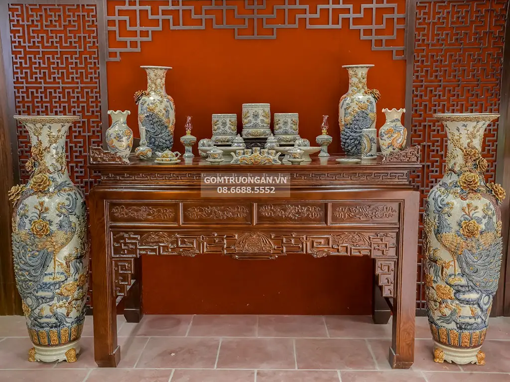 Lỗi thường gặp sắp xếp ngai chén thờ