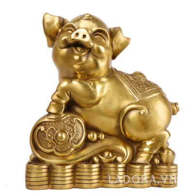 Lợn vàng cười, biểu tượng may mắn tài lộc.