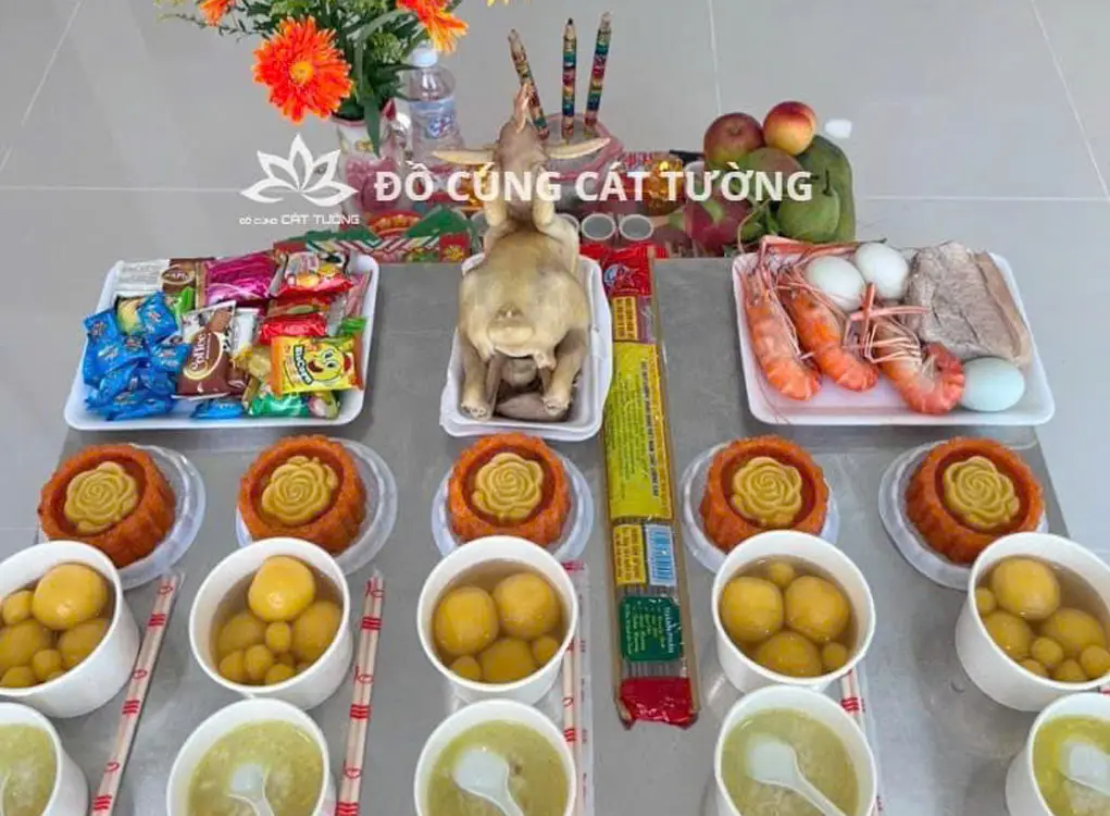 Mâm Cúng Đầy Tháng Chuẩn Phong Thủy: Bố Cục Và Nghi Lễ Thành Kính 6 Mâm cúng lễ vật sắp xếp đẹp mắt, trang trọng.