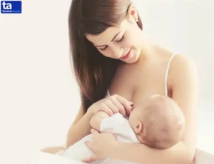 Mẹ cho con bú: Nuôi dưỡng khởi đầu mới.