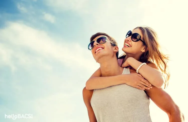 Hạnh phúc ngập tràn khi được ôm