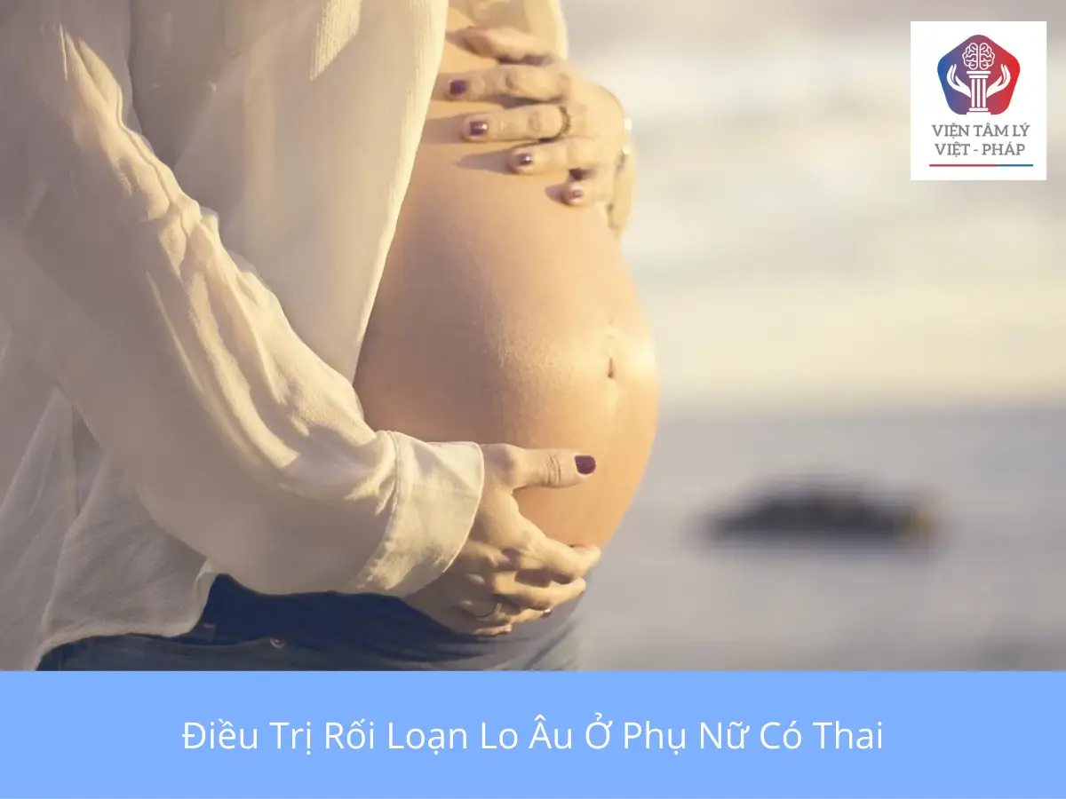 Phụ nữ mang thai lo âu, tương lai vô định.