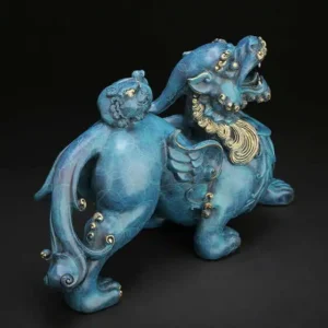 So sánh Tỳ Hưu thật giả: mắt, miệng, vảy.