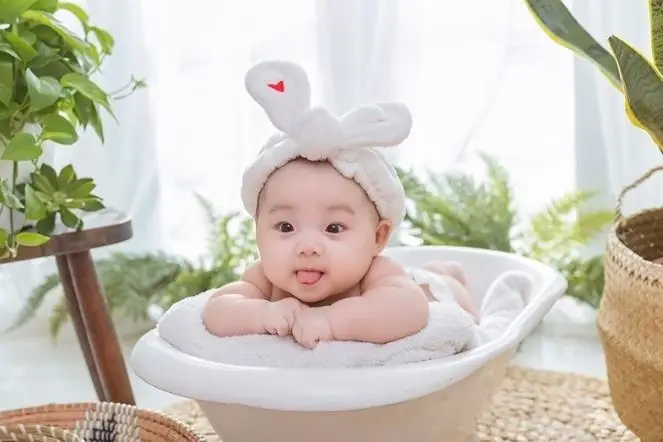 Bé Yêu Đáng Yêu An Lành