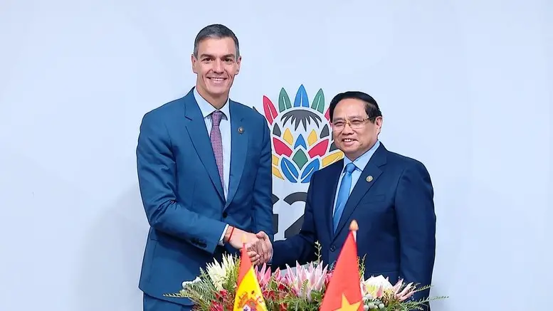 Hợp tác hỗ trợ: Hai người chung tay