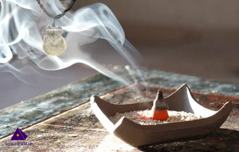 Vòng Obsidian Mệnh Thủy: Khai Mở Năng Lượng Tích Cực 7 Vật phẩm tẩy uế, thanh lọc đá phong thủy.